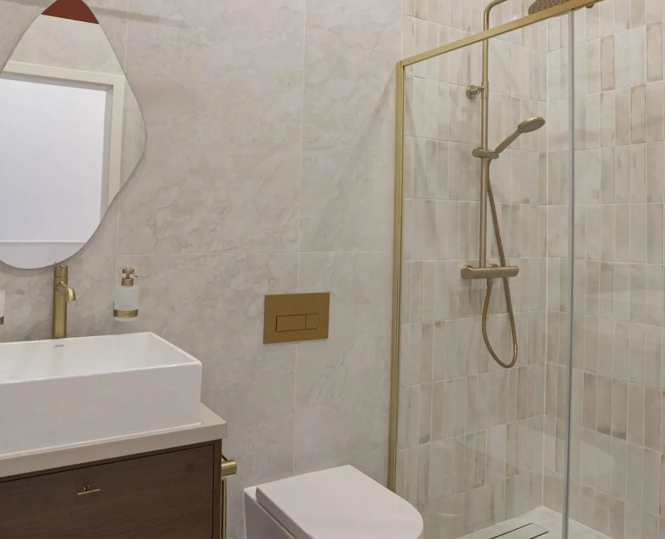 V15 Luxury Apartments In The Heart Of Boedapest 0*,