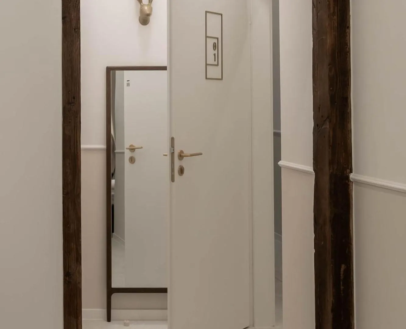 V15 Luxury Apartments In The Heart Of Boedapest 0*,  Hongarije