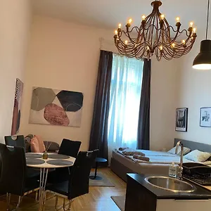 Stylish By The Vigszinhaz Theater Budapeszt